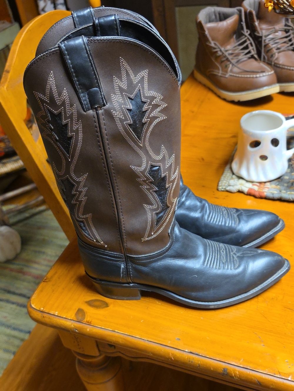 Men's Two-Tone Brown and Black Leather Western Cowboy Boots